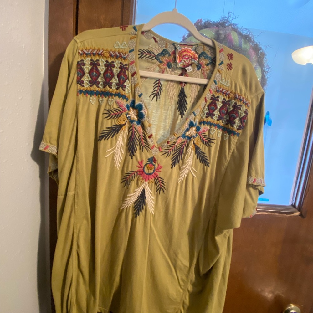 Johnny Was Olive Embroidered Top